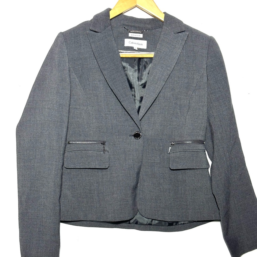 Calvin Klein blazer modern